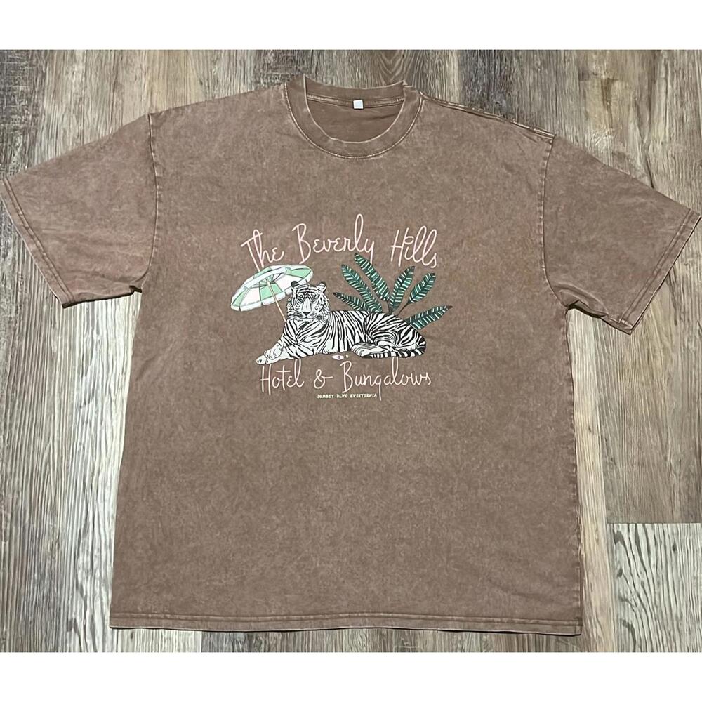 E#642-XL-cotton 100%, super soft, super comfy, graphic tee